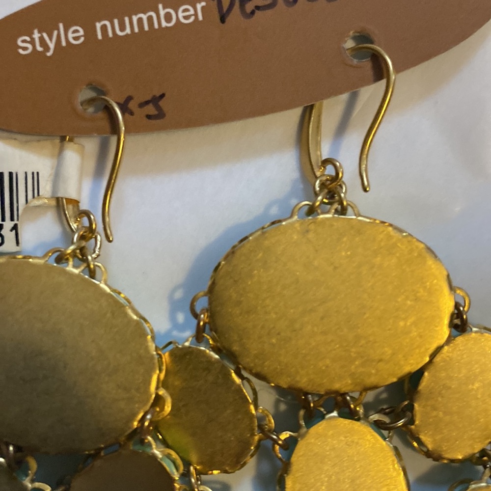 NWT chandelier earrings - Picture 7 of 7